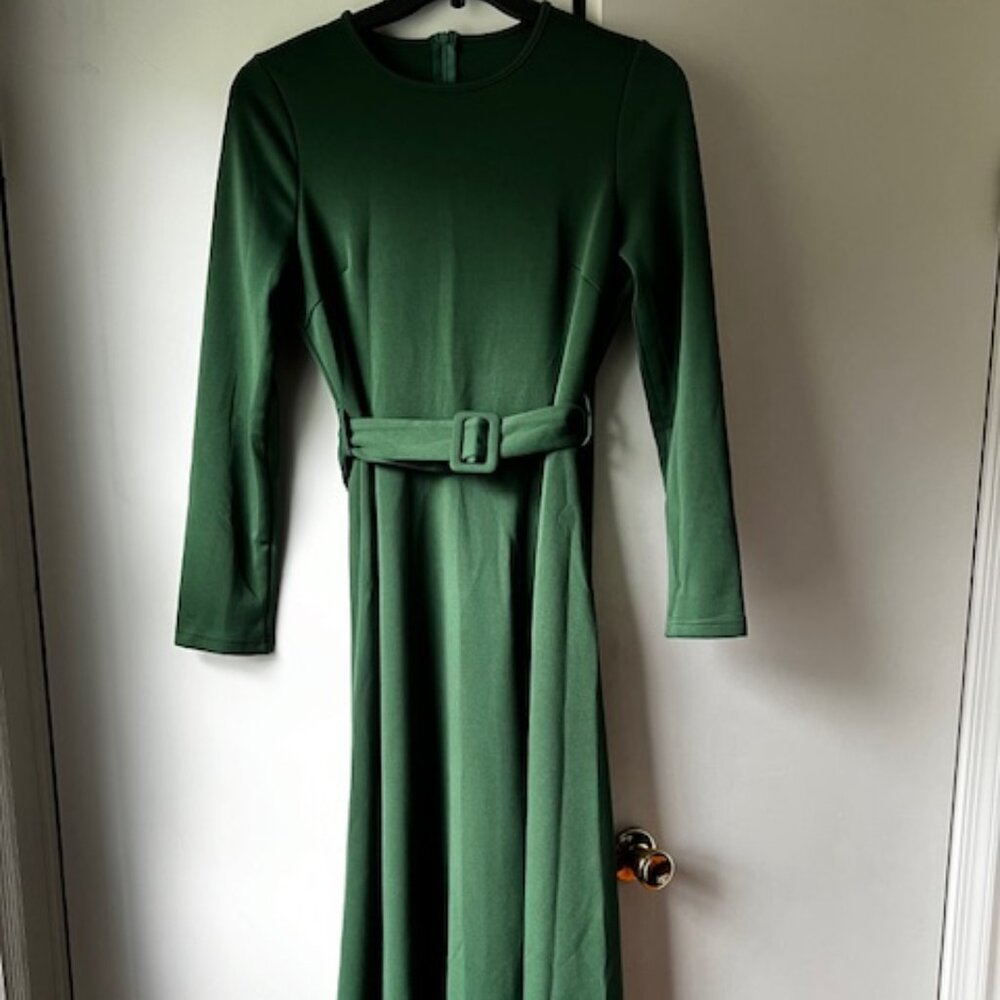 New Beautiful deep green long dress